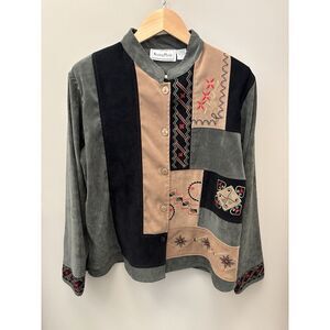 Nouveau Monde Polyester spandex L Won made in India olive green geometric multi